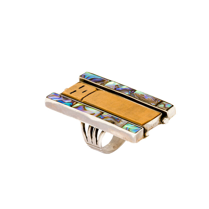 Romero, Mike Bird Sterling Silver Ring “Carved Figure”